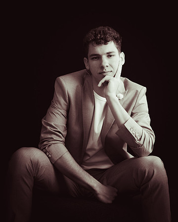 DUŠAN-010