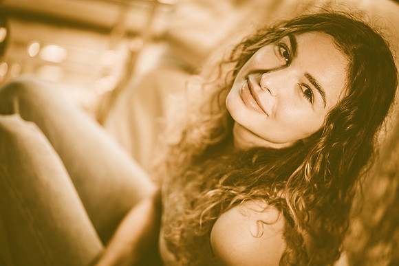 SILVANA INDOR SHOOT  by Mickey Erdbob - www.erdbob.ch-037