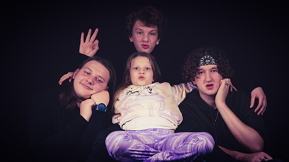 The Erdbob Kids by Mickey Erdbob - www.erdbob.ch-0122